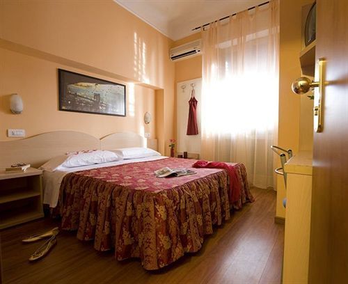 Hotel Sabatino Milano Exterior foto